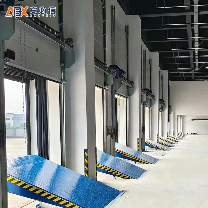 阿拉尔钢制提升门